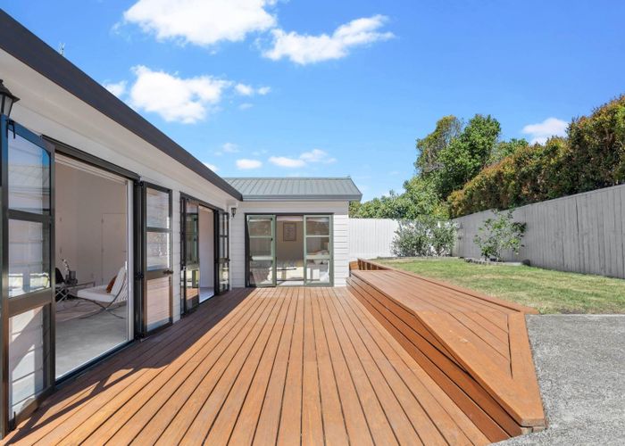  at 10B Wendell Place, Greenlane, Auckland
