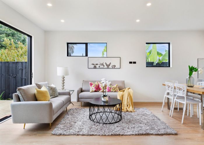  at 6/48 Allen Street, Māngere East, Auckland