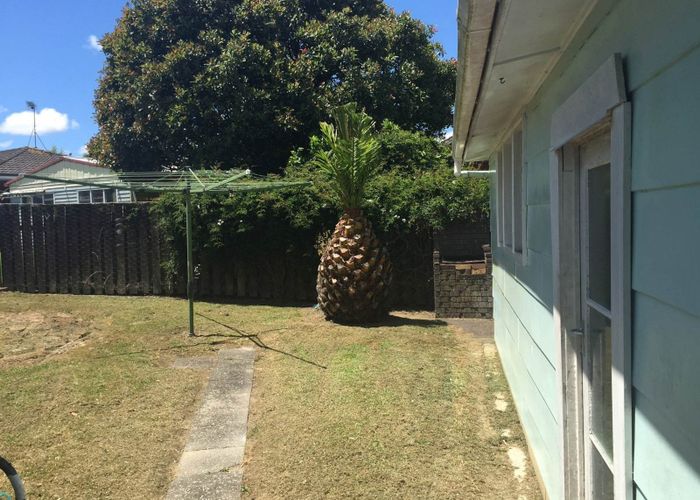  at 28 Oreil Avenue, West Harbour, Waitakere City, Auckland
