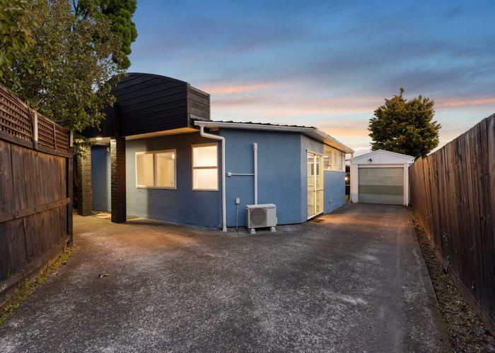  at 240E Great North Road, Henderson, Waitakere City, Auckland