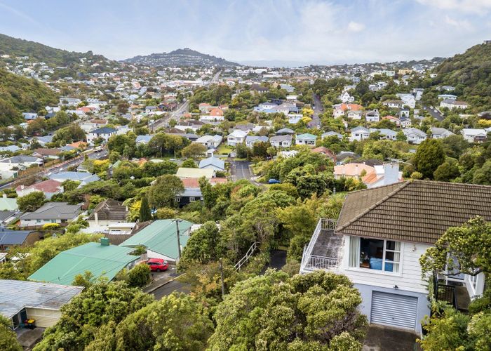  at 25 Collier Avenue, Karori, Wellington, Wellington