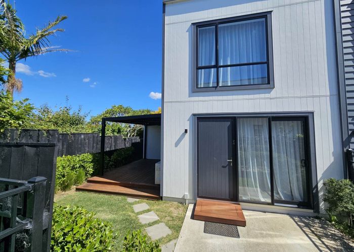 at 24 Patariki Way, Beach Haven, North Shore City, Auckland