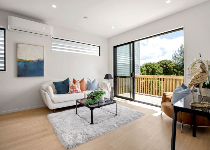  at 12C Rook Place, Unsworth Heights, Auckland
