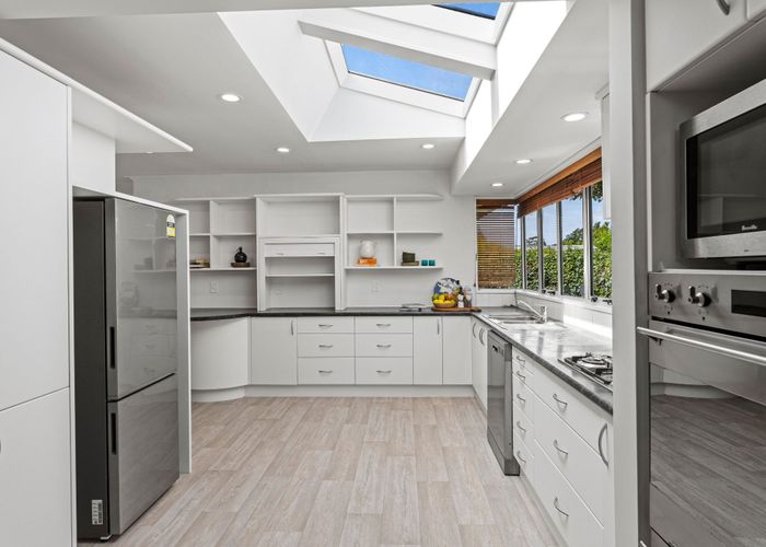  at 30 Hadlow Place, Burnside, Christchurch City, Canterbury