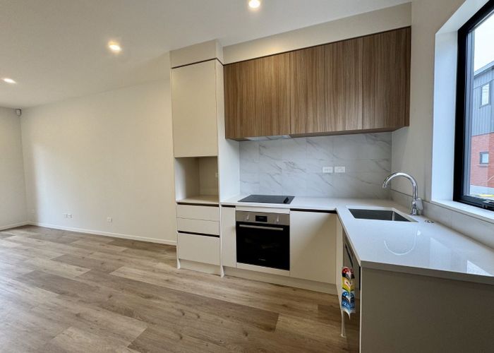  at 10/35 Crawford Avenue, Mangere Bridge, Manukau City, Auckland