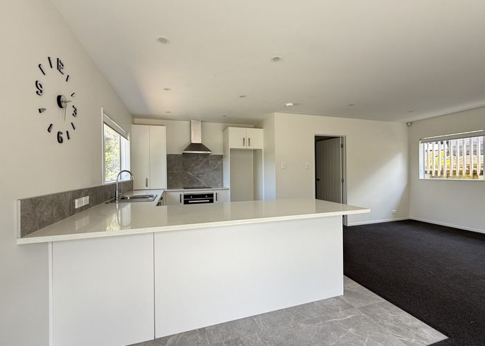  at 6 Halder Place, Torbay, Auckland