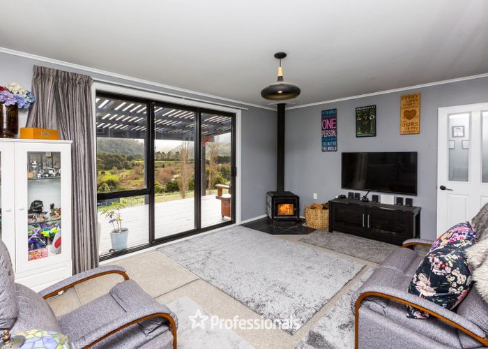  at 1712 State Highway 2, Kaitoke, Upper Hutt, Wellington