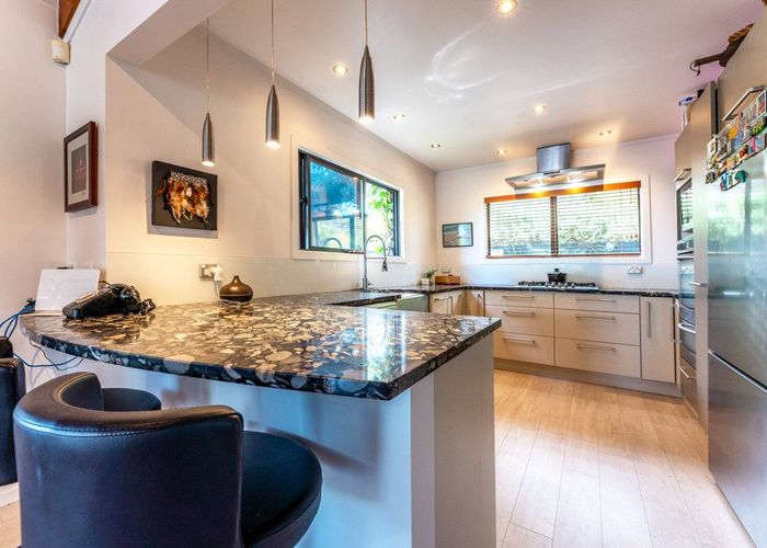  at 13 Marine View Road, Onetangi, Waiheke Island, Auckland