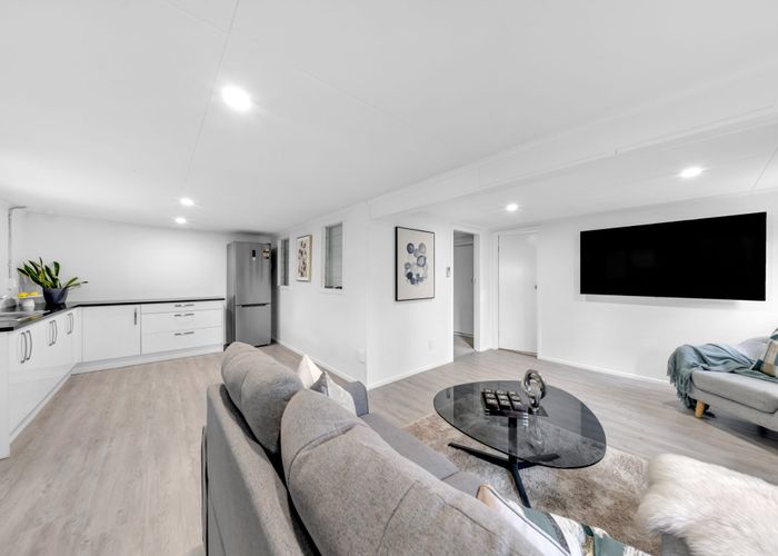  at 1/8 Gills Road, Bucklands Beach, Manukau City, Auckland