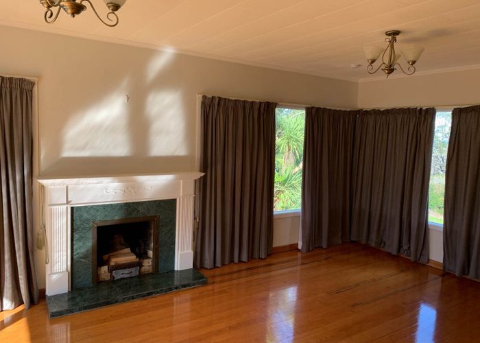  at 33 Herd Road, Hillsborough, Auckland City, Auckland