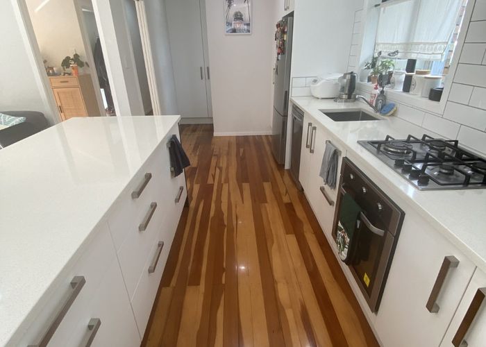  at 80 Neil Avenue, Te Atatu Peninsula, Waitakere City, Auckland