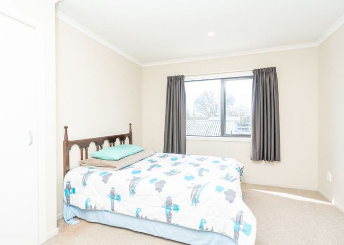  at 2/188 Massey Street, Frankton, Hamilton