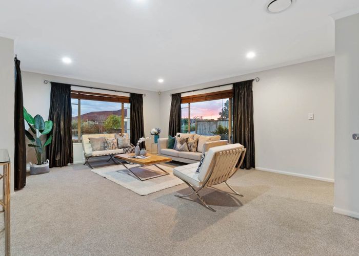  at 14 Duntrune Road, Flat Bush, Auckland