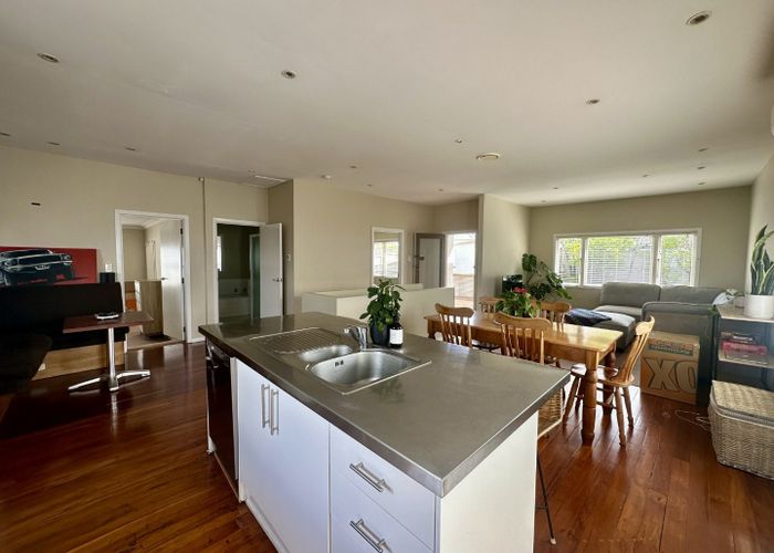  at 26 Dallinghoe Crescent, Milford, North Shore City, Auckland