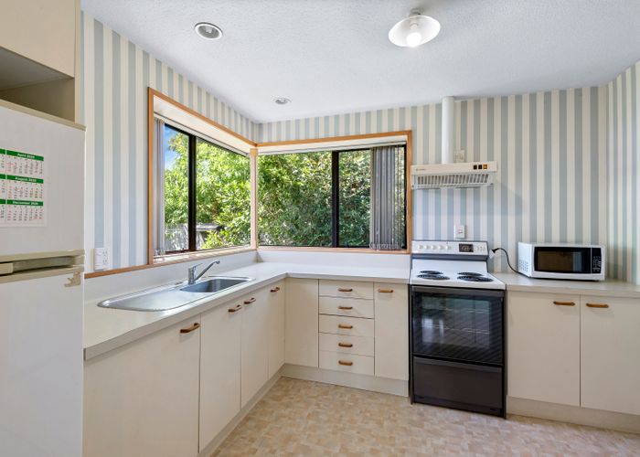  at 8/32 Hanrahan Street, Upper Riccarton, Christchurch