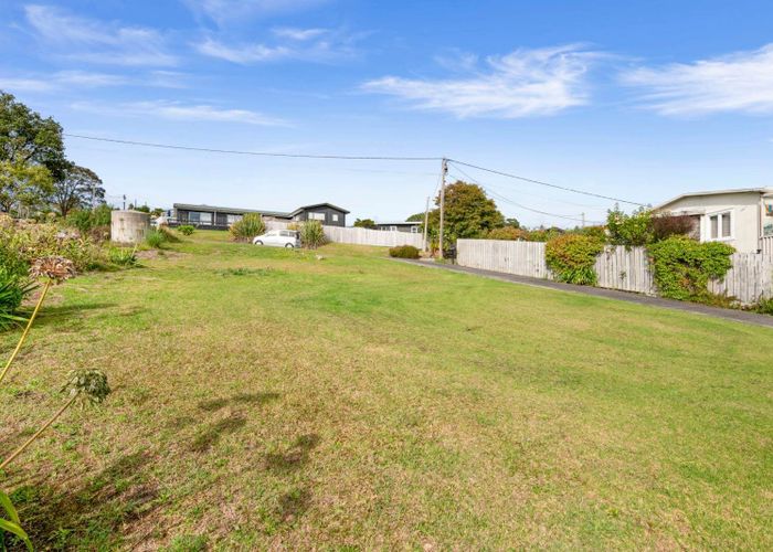  at 6 Holiday Road, Stanmore Bay, Rodney, Auckland