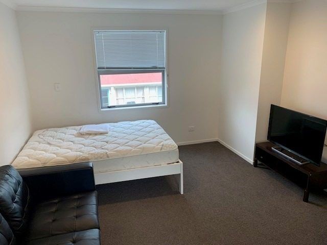  at 5/47 Cameron Road (Room C), Hillcrest, Hamilton, Waikato