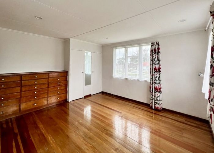  at 1199 Dominion Road, Mount Roskill, Auckland City, Auckland