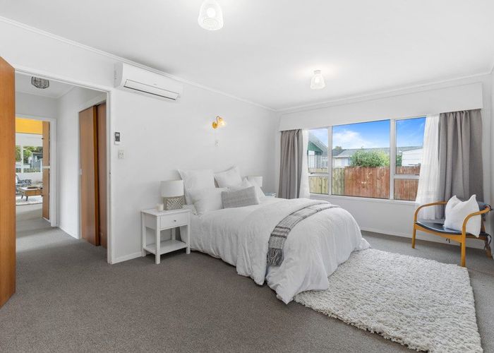  at 2/17 Doment Crescent, Orewa, Rodney, Auckland