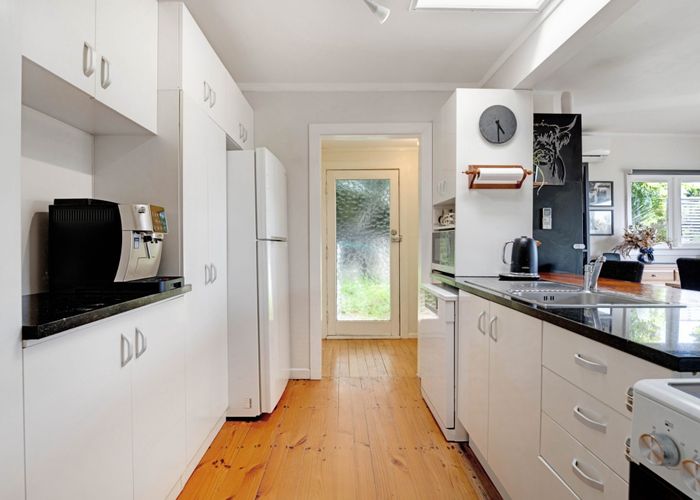  at 66a Manuka Road, Glenfield, North Shore City, Auckland