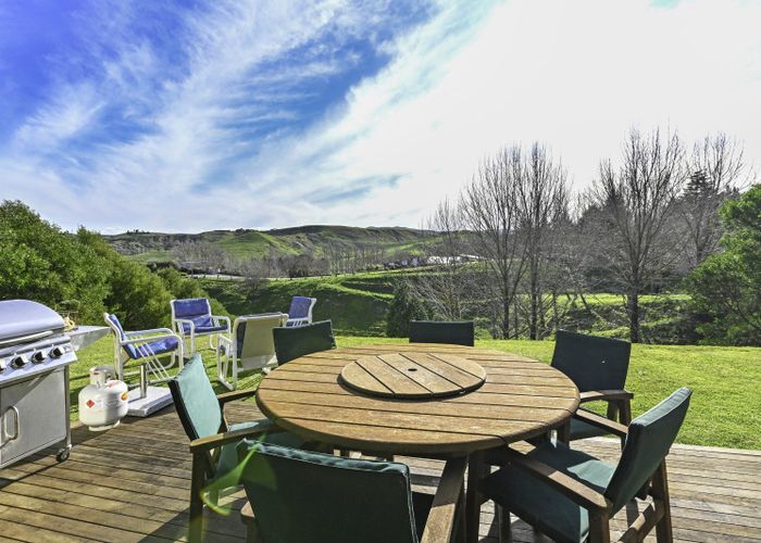  at 121 Ballantyne Road, Poraiti, Napier