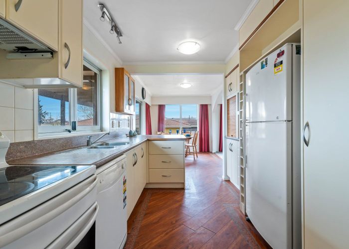 at 18 Luxor Place, Pomare, Rotorua