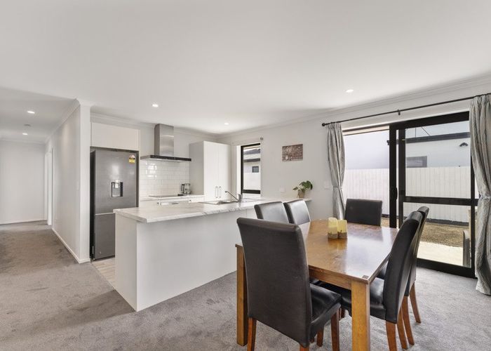  at 8 Timara Crescent, Marshland, Christchurch City, Canterbury