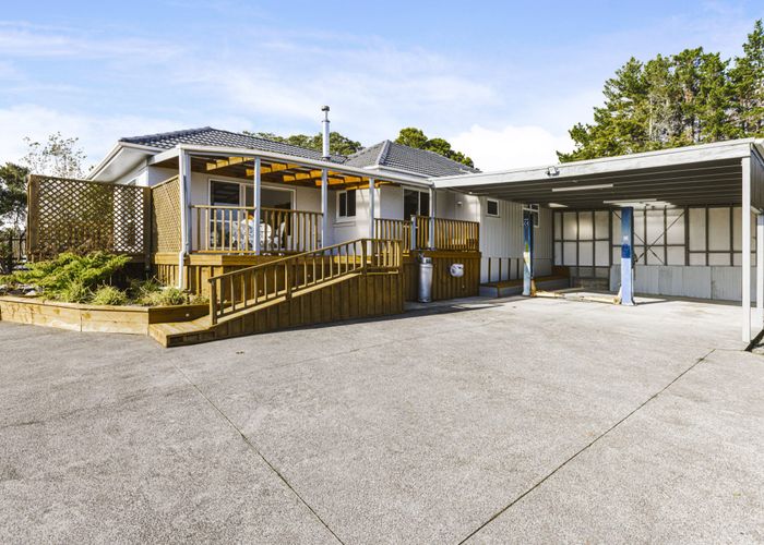  at 877 Papakura-Clevedon Road, Papakura, Papakura