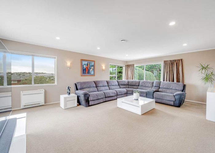  at 12 Letterkenny Place, Blockhouse Bay, Auckland City, Auckland