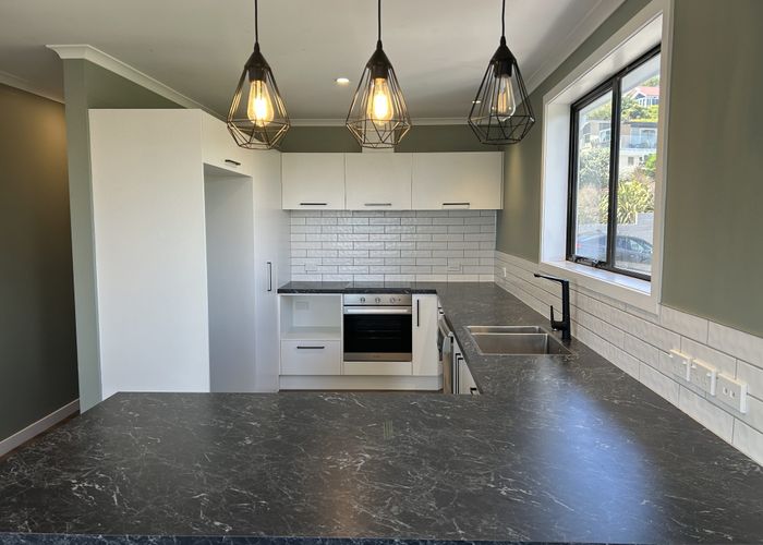  at 90 Cannon Hill Crescent, Mount Pleasant, Christchurch City, Canterbury