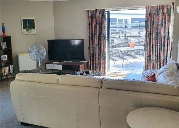  at 2/40 Raleigh Street, Leamington, Waipa, Waikato