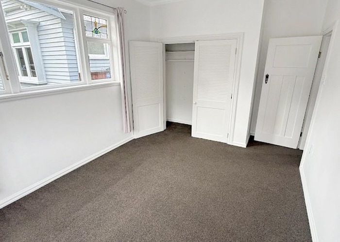 at 22 Riddlers Crescent, Petone, Lower Hutt, Wellington