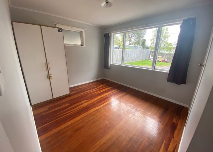  at 31A Fairclough Road, Beach Haven, North Shore City, Auckland