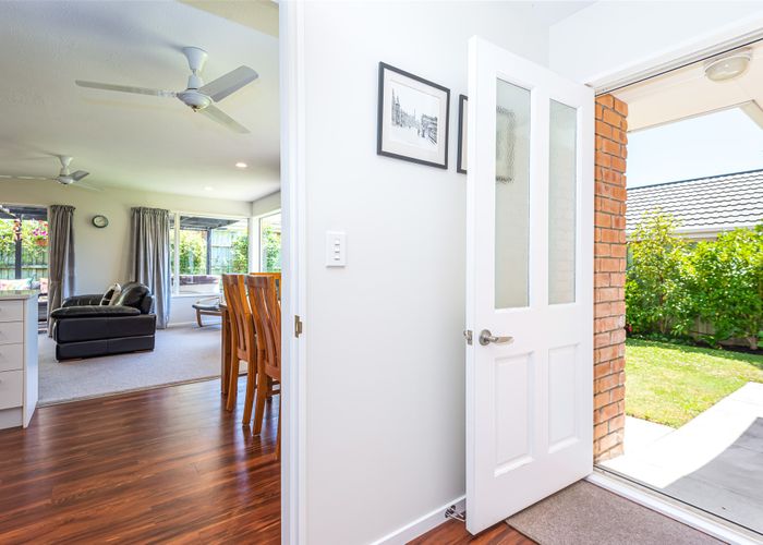 Free property data for 5 Malthouse Lane, Heathcote Valley, Christchurch