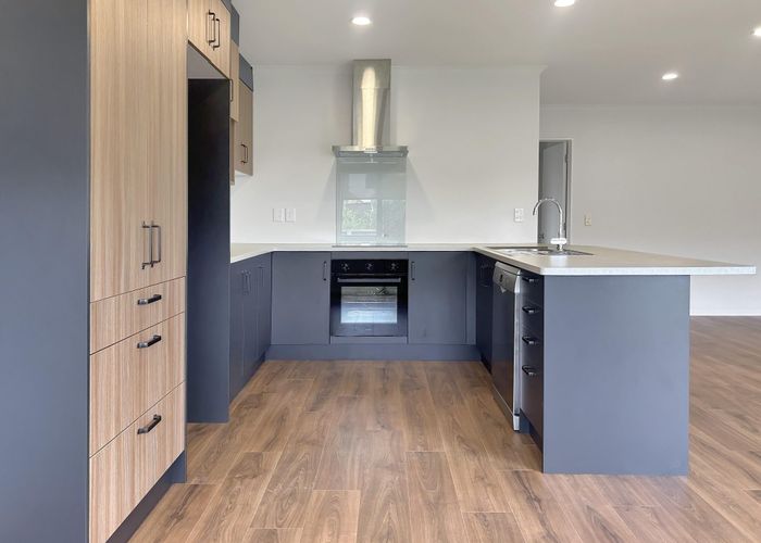  at 121 Queens Rd, Waikanae Beach, Kapiti Coast, Wellington