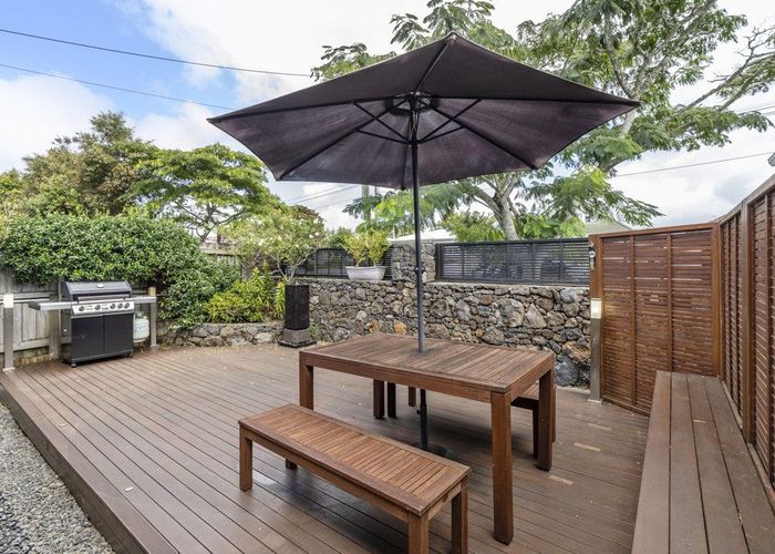  at 6 Waitomo Avenue, Mount Eden, Auckland