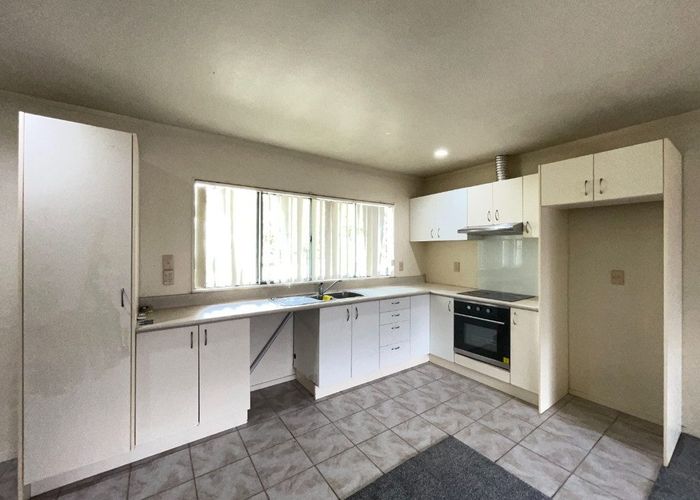  at 19 Neta Grove, Henderson, Waitakere City, Auckland