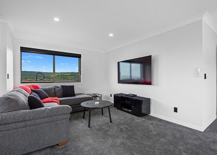  at 1 Mount Marua Way, Timberlea, Upper Hutt, Wellington