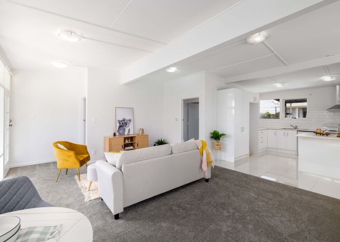  at 15 Bronwyn Street, Mairehau, Christchurch
