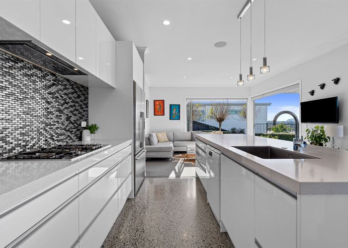  at 15 Valley View Way, Bethlehem, Tauranga