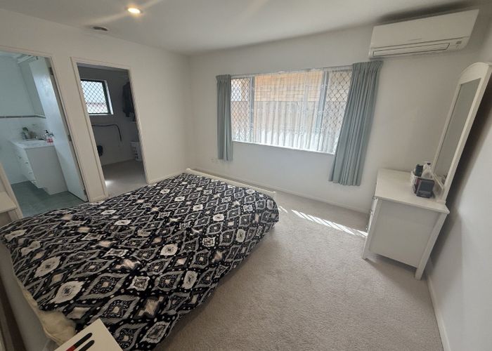 at 1/338 Mount Albert Road, Mount Roskill, Auckland City, Auckland