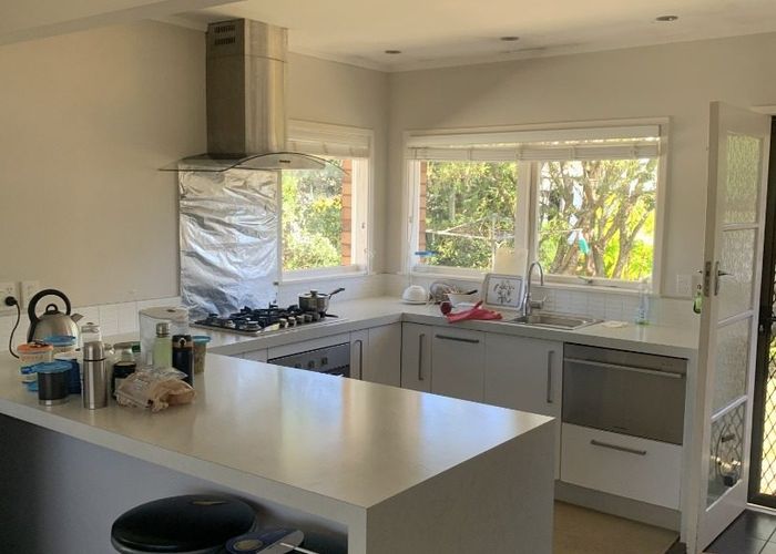  at 1/32 Evelyn Pl, Hillcrest, North Shore City, Auckland