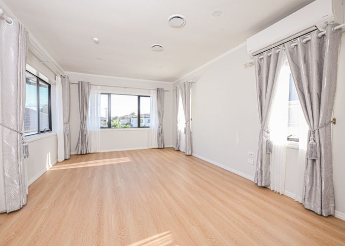  at 10 Young Road, Mount Wellington, Auckland City, Auckland