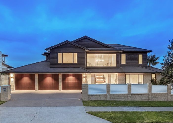  at 39 Armstrong Farm Drive, East Tamaki Heights, Auckland