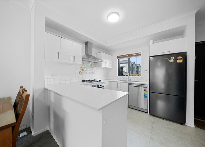  at 41 Manarini Road, Westgate, Waitakere City, Auckland