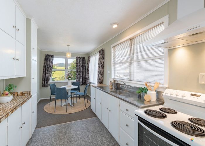  at 18 Mark Avenue, Paparangi, Wellington, Wellington