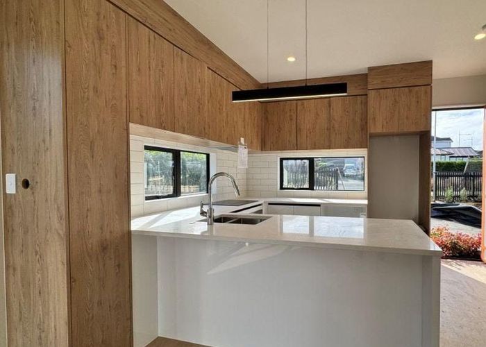  at 1 Tawatawa Street, Long Bay, North Shore City, Auckland