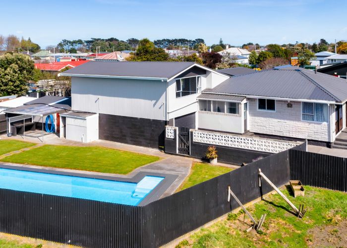  at 74 Riemenschneider Street, Manaia, Manaia