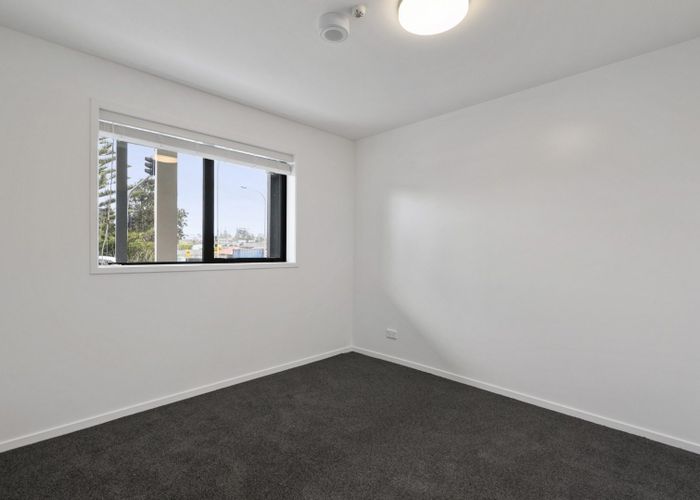  at 1C/4045 Great North Road, Glen Eden, Auckland
