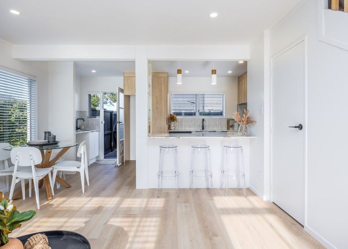  at 12/57 Point Chevalier Road, Point Chevalier, Auckland